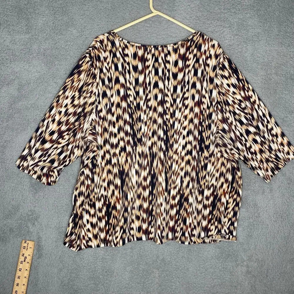 Catherines womens abstract animal print stretch casual tshirt soft 3X - Picture 3 of 10